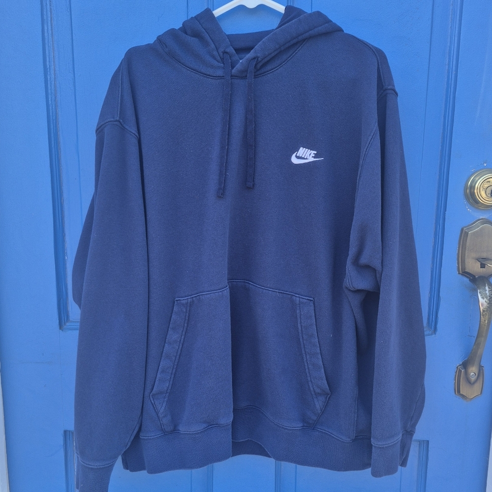 Nike Navy Hoodie XXL